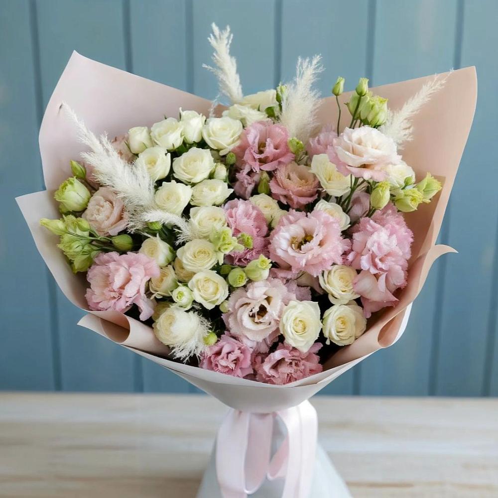 Букет цветов из: Альстромерии и Розы в Северское