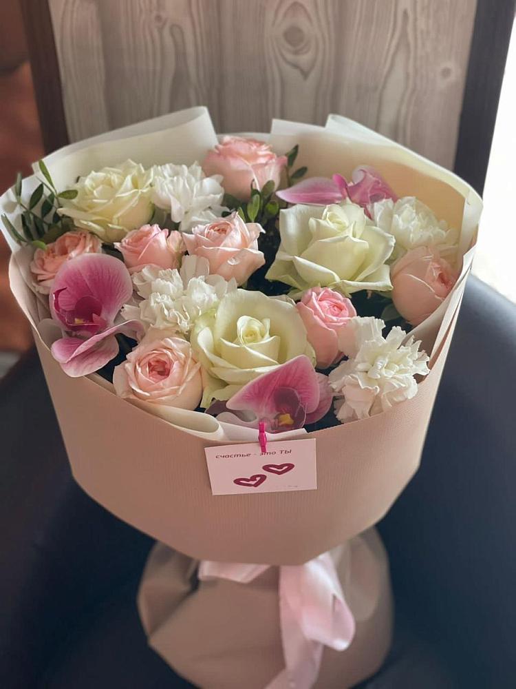 Букет цветов из: Орхидеи, Розы и Гвоздики в Северское