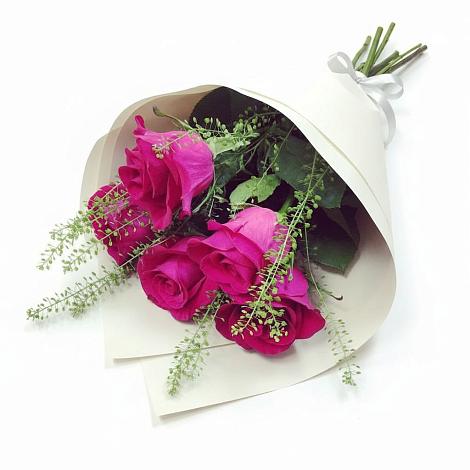 Букет цветов из: Розы в Северское