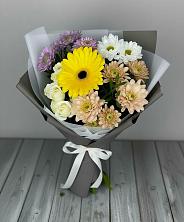 Букет цветов из:  Розы, Герберы и Хризантемы в Северское