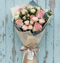 Букет цветов из:  Розы в Северское