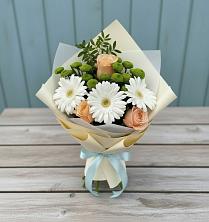 Букет цветов из:  Герберы, Розы и Хризантемы в Северское