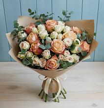 Букет цветов из:  Альстромерии и Розы в Северское