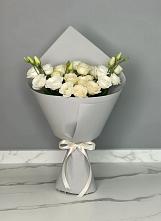 Букет цветов из:  Розы и Лизиантусы в Северское